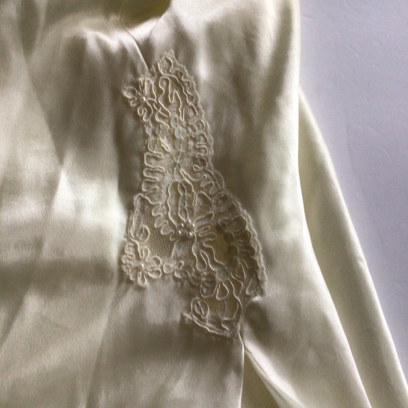 VINTAGE VICTORIAS SECRET IVORY SATIN SLIP DRESS LARGE NWOT - Picture 16 of 16